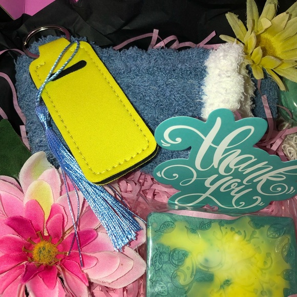 Womens Gift Idea! Handmade Goats Milk Soap Tuscan Herb Scent Spa Set Gif… - Picture 2 of 6